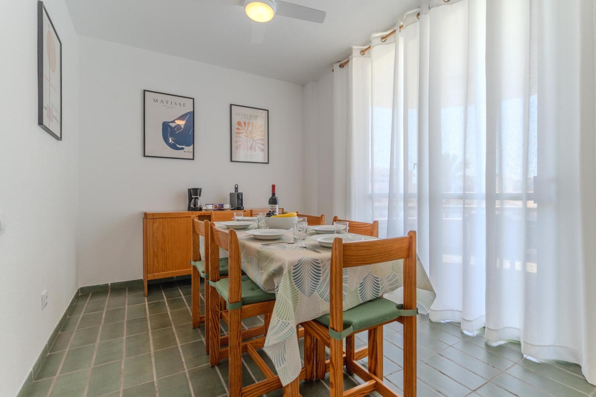 Go2Tenerife Apart Sira Family, Pool & Beach Playa de las Americas  Luaran gambar